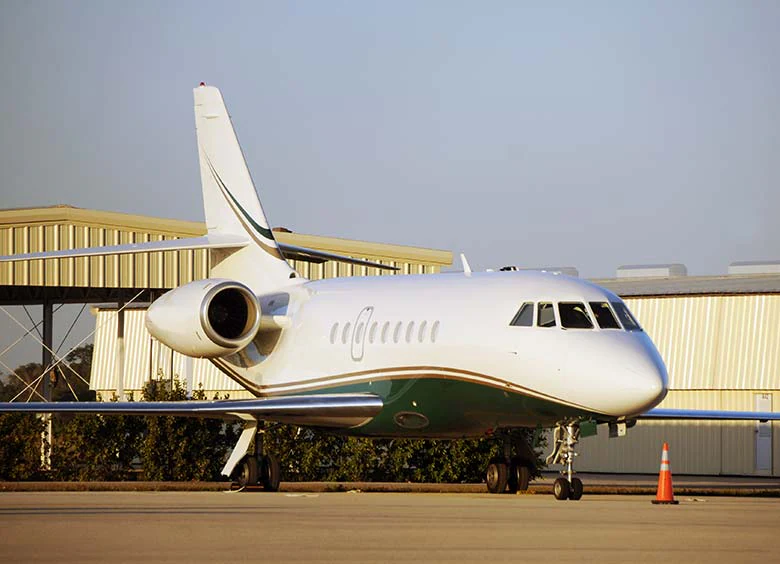 Falcon 2000 exterior