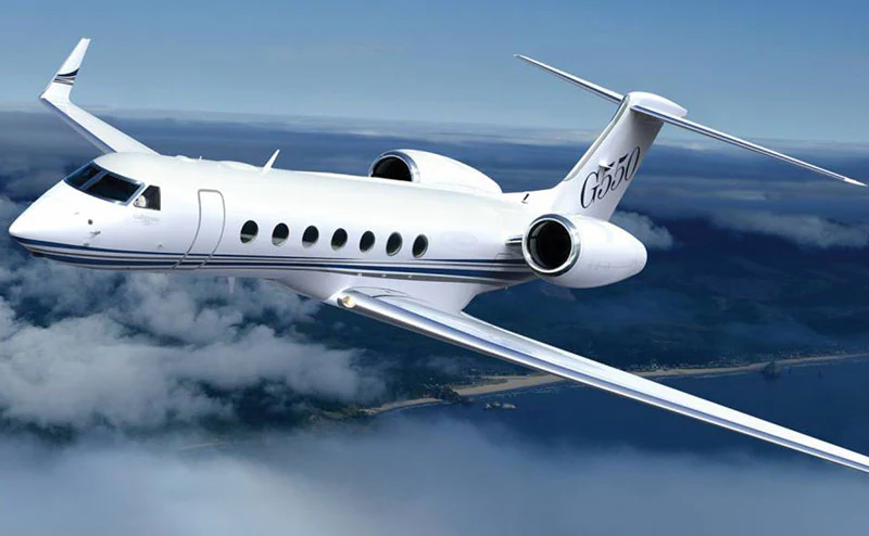 Gulfstream G550 exterior