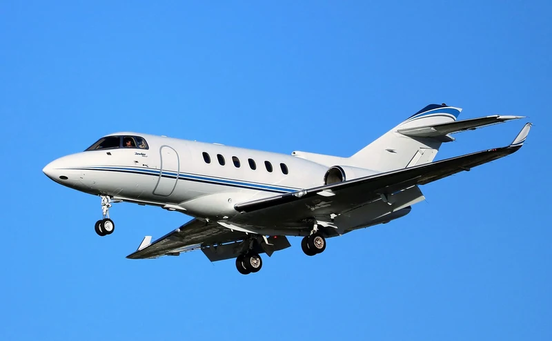 Hawker 900XP exterior