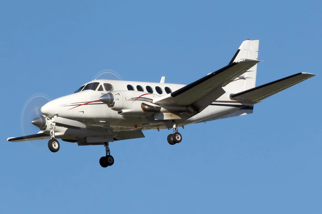 King Air 100 exterior