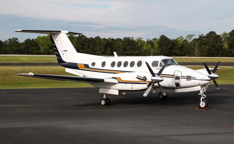 King Air 200 exterior