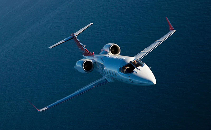 Learjet 60XR exterior