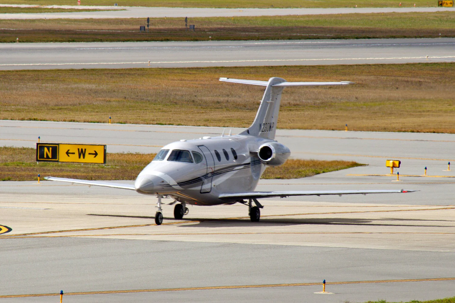 Hawker Beechcraft Premier IA exterior